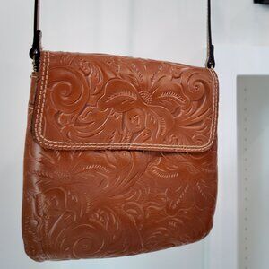 Like new! Patricia Nash Crossbody